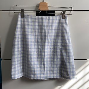 brandy melville cara mini skirt